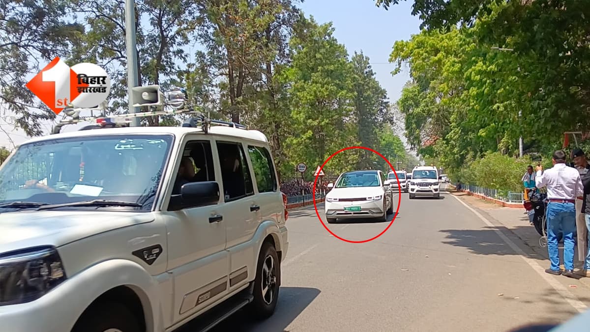 नीतीश कैबिनेट की आखिरी बैठक शुरू, सम्राट को साथ लेकर पहुंचे CM; इस समय देंगे मुख्यमंत्री पद से इस्तीफा