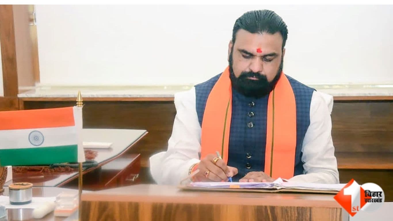 विधायक अपमान, सांसद अपमान, अफसरशाही,Bihar News, Bihar Government, Bihar Bureaucracy, विधायक प्रोटोकॉल, बिहार अफसरशाही, सामान्य प्रशासन विभाग, मोहम्मद सोहैल, बिहार विधानसभा, जनप्रतिनिधि सम्मान, Bihar P
