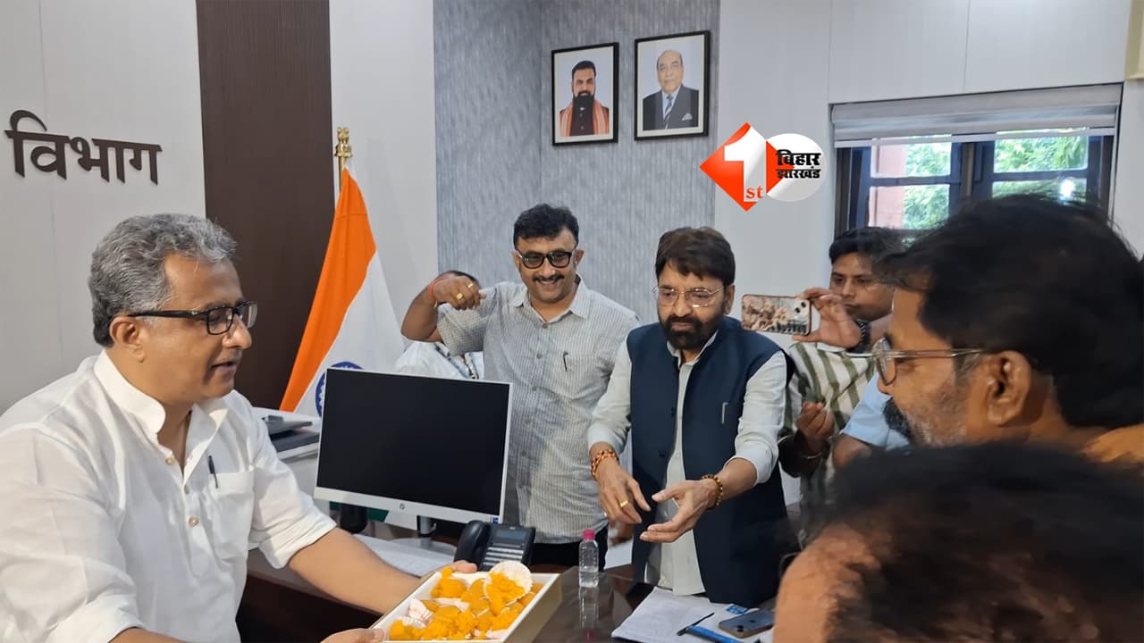 पटना नगर निगम के सफाई कर्मियों की हड़ताल खत्म, मंत्री नीतीश मिश्रा से वार्ता के बाद बनी सहमति