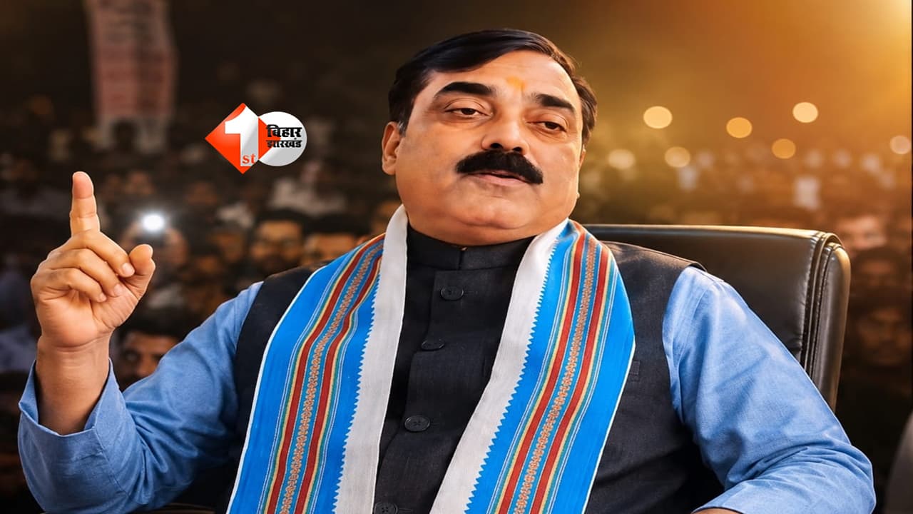 ' गलत जवाब देकर सरकार को ही कठघरे में खड़ा कर रहे डिप्टी सीएम ! भूमिहार ब्राह्मण पर विवाद गहराया, RTI ने खोली पोल! अब जीवेश मिश्रा ने दागे सवाल- किसके कहने पर बदला गया रिकॉर्ड?
