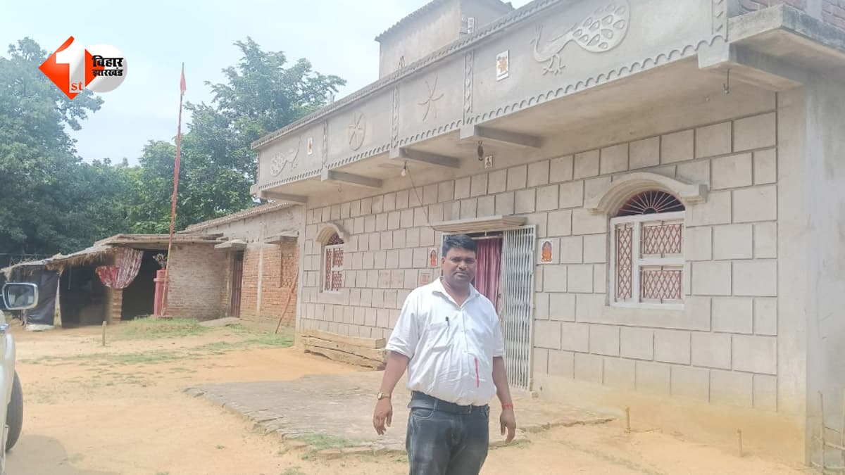 झाझा-बटिया रेललाइन विस्तार ने पकड़ी रफ्तार: 2700 पेड़ों और 32 से अधिक मकानों पर प्रशासन की नजर, शुरू हुई कार्रवाई