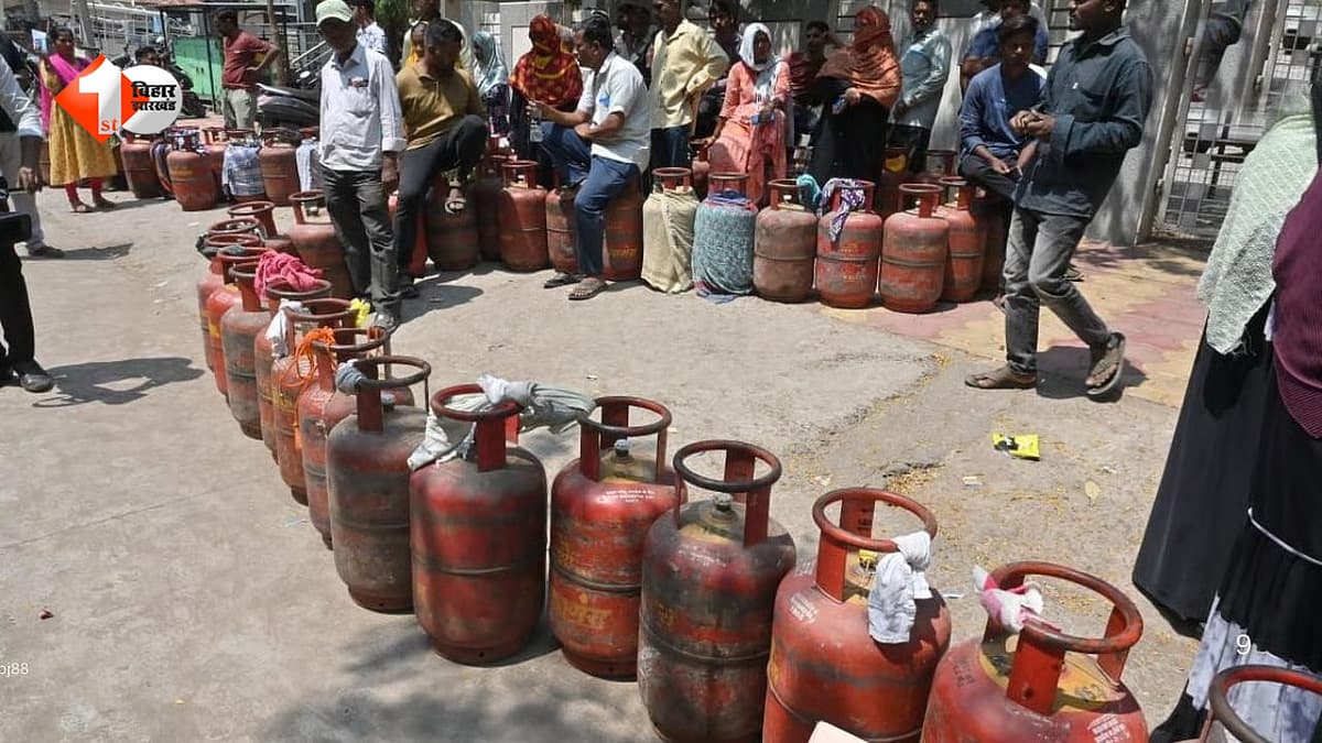 मिडिल क्लास पर महंगाई की नई मार! LPG की खपत में रिकॉर्ड गिरावट, सरकार ने बदले नियम, जानिए पूरा मामला