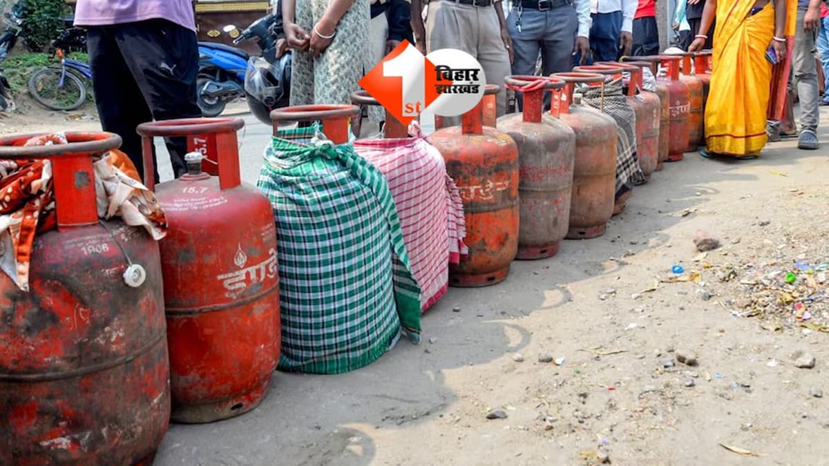 LPG gas shortage : गैस किल्लत के बीच केंद्र सरकार ने लगाया ‘एसेंशियल कमोडिटी एक्ट’, DIG का लेटर जारी; पढ़िए क्या कहा
