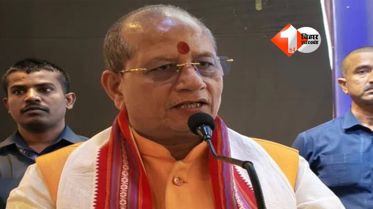 BIHAR NEWS : 24 घंटे में काम पर लौटे वरना.., सभी CO-RO और राजस्व कर्मचारी को विजय सिन्हा का अल्टीमेटम,कहा - बंद करें दबाव की राजनीति