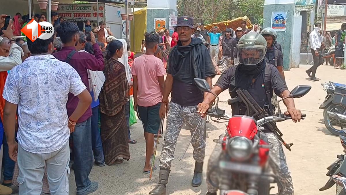 नवादा में लापता युवक की हत्या से सनसनी, शव मिलने पर भड़के लोग, सड़क जाम कर किया प्रदर्शन