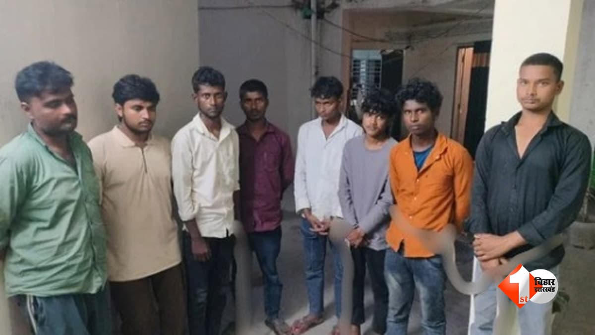 दशहरा मेला से लौट रहे दंपति को सुनसान रास्ते में रोका, पति से मारपीट कर महिला से सामूहिक दुष्कर्म; 8 गिरफ्तार