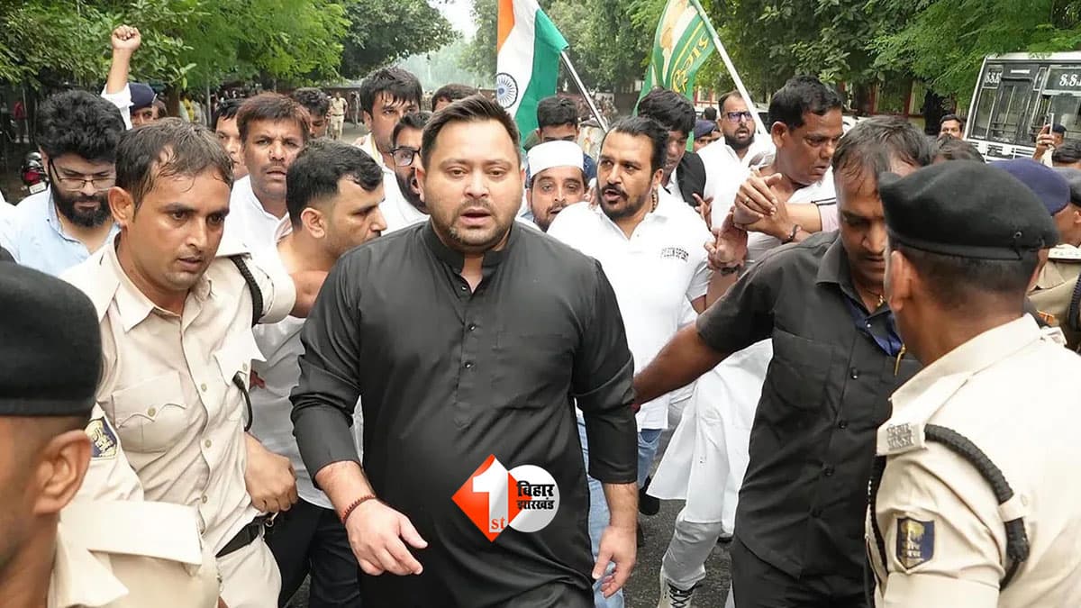 Bihar Teacher News: शिक्षकों की नौकरी पर आफत! तेजस्वी यादव ने CM सम्राट से कहा- प्रशासन की गलती की सजा शिक्षकों को न दें...