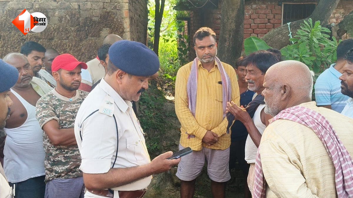 छपरा चाकूबाजी कांड में पुलिस का ताबड़तोड़ एक्शन, आरोपियों पर FIR दर्ज; 3 की मौत, एक गंभीर पटना रेफर