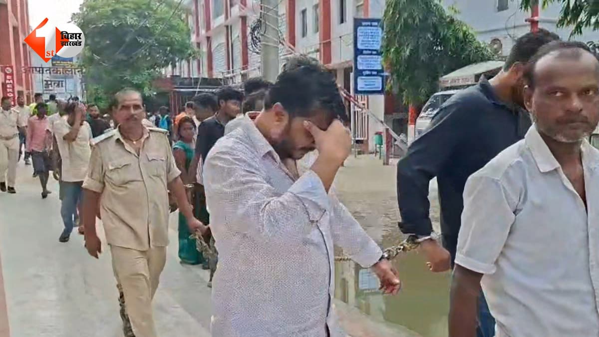 दुर्गा पूजा से पहले बेगूसराय में उत्पाद पुलिस का बड़ा एक्शन, दो दर्जन शराबी और कारोबारी गिरफ्तार