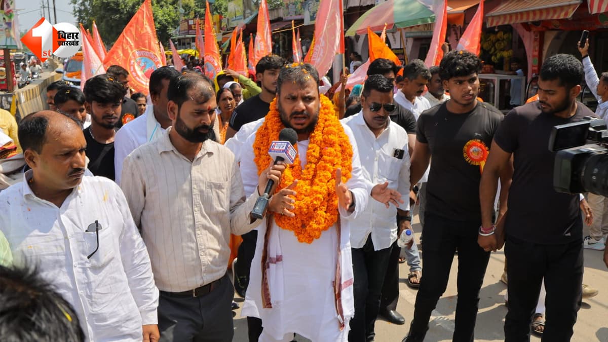 बक्सर में नवरात्रि के दौरान खुले में मांस-मछली की बिक्री पर रोक की मांग, विश्वामित्र सेना ने SDO को सौंपा पत्र