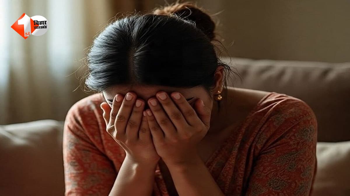 ग्रुप से नंबर निकाला… फिर MLA बनवाने का दिया झांसा! बक्सर के शिक्षक पर महिला सहकर्मी ने लगाए गंभीर आरोप, FIR दर्ज