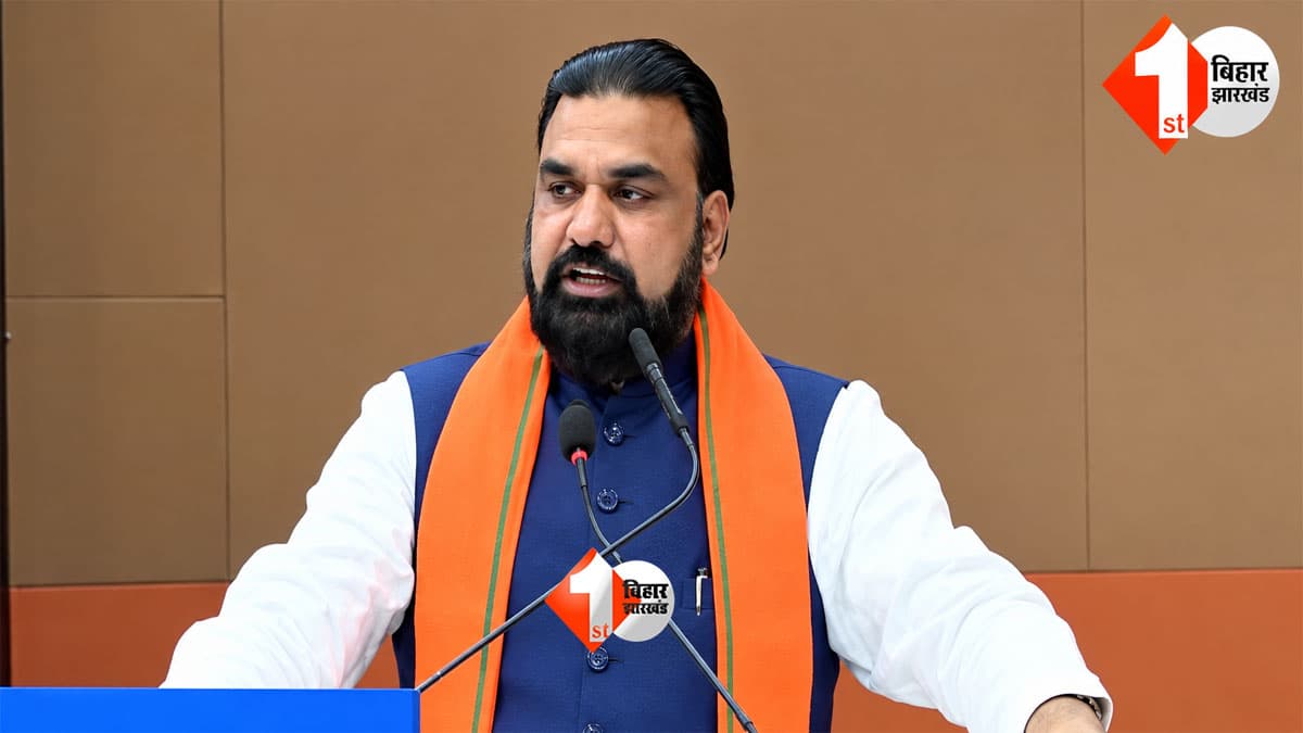 CM Samrat : अरे! मेरे पुलिस को चैलेंज क्यों करते हो? फर्स्ट बिहार के मंच से CM सम्राट का ऐलान- रील बनाकर पुलिस को चुनौती दोगे तो ठोक दिए जाओगे!
